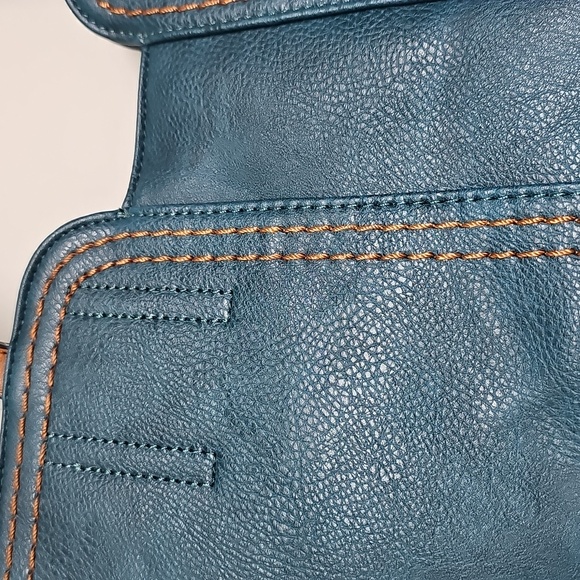 Montana West Teal & Brown Faux Leather Tote Bag, Spacious With Zipper Closure - Picture 4 of 10